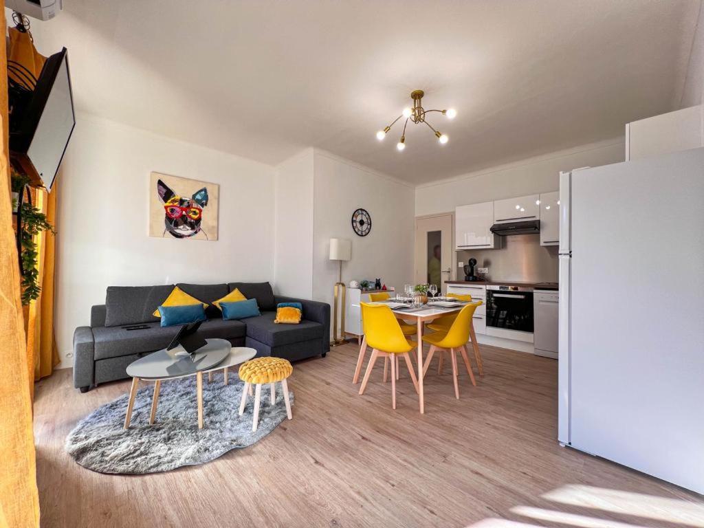Appartement Vue Mer Parking Prive Place Med Canet-en-Roussillon Exterior foto