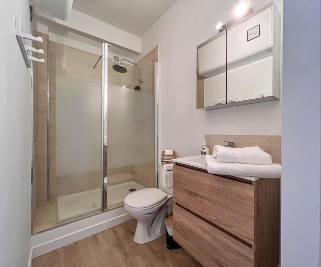 Appartement Vue Mer Parking Prive Place Med Canet-en-Roussillon Exterior foto
